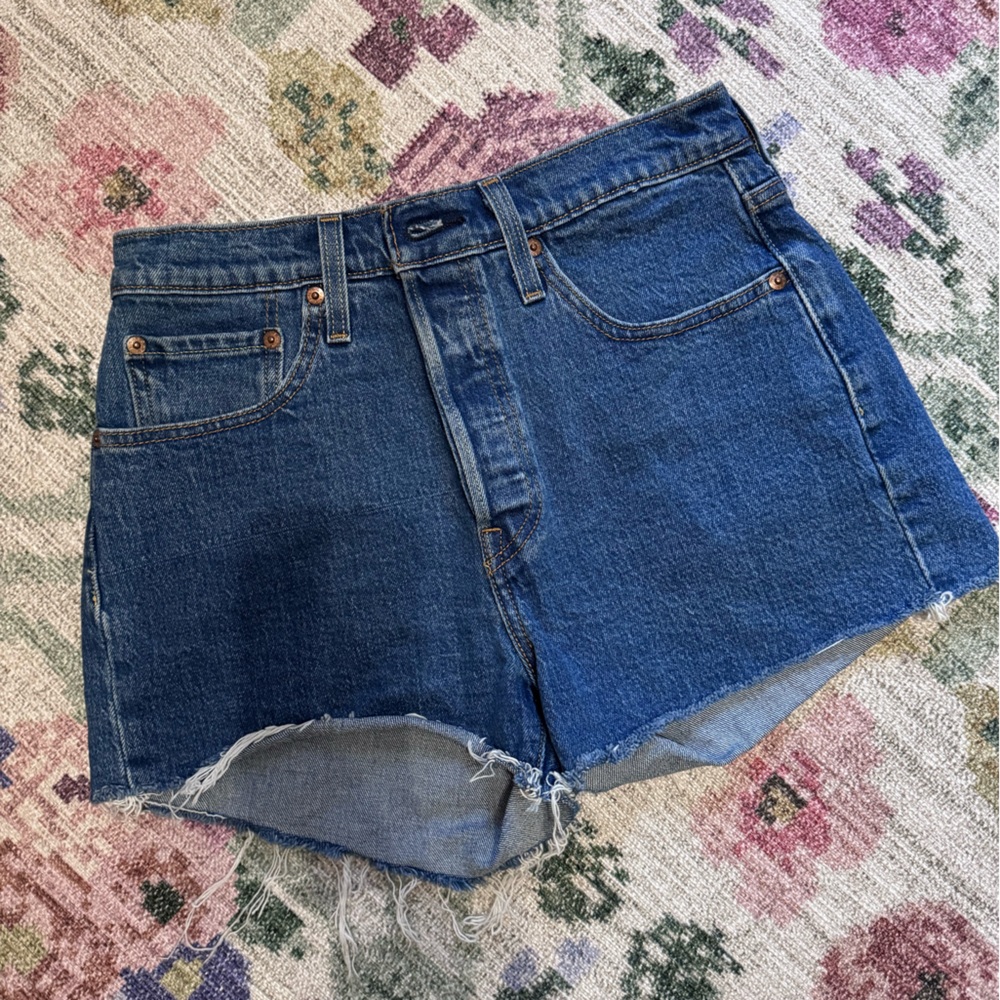 Levi's Classic Blue Denim Jeans